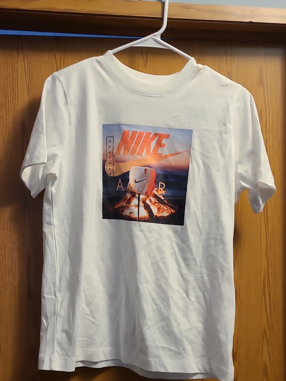 Nike White Short Sleeve Tee with Orange Graphic